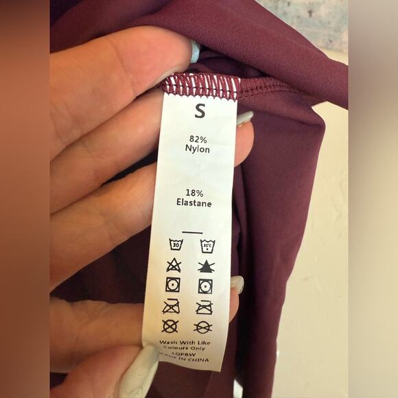 Halara Softlyzero Razor Back Mini Casual Dress Flared With Shorts Small Red - Picture 4 of 4